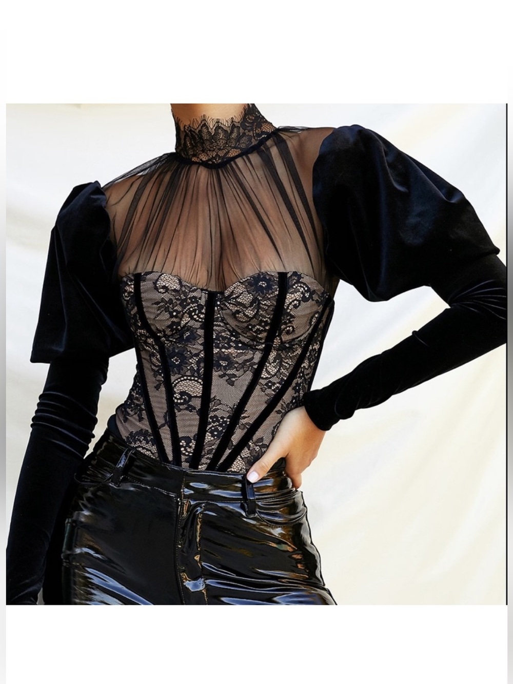 HOUSE OF CB 'Athenea' Black Lace Bodysuit romantic Velvet Puff Sleeve Corset M